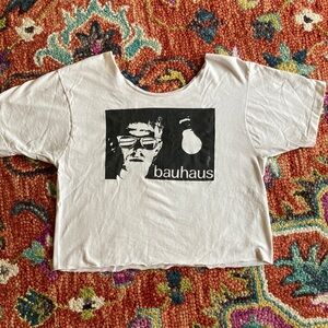 Bauhaus Crop top